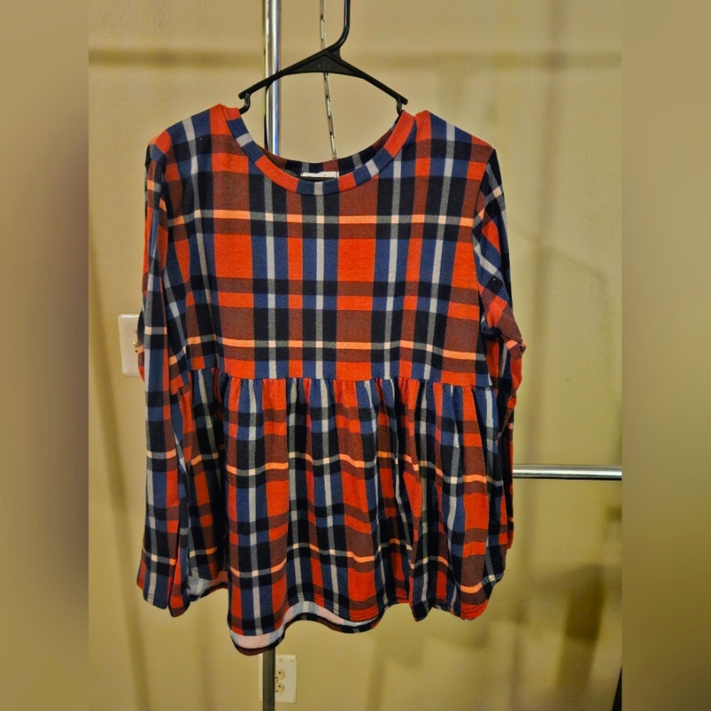 Cream n Sugar Longsleeve Plaid  Top